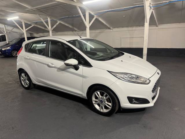 2016 Ford Fiesta 1.0T EcoBoost Zetec Euro 6 (s/s) 5dr