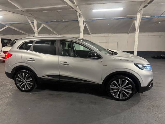 Renault Kadjar 1.5 dCi Signature Nav Euro 6 (s/s) 5dr SUV Diesel Silver