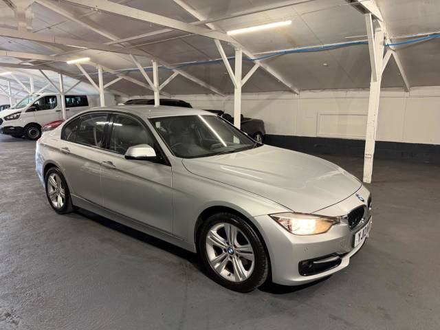 2013 BMW 3 Series 2.0 320d Sport Euro 5 (s/s) 4dr