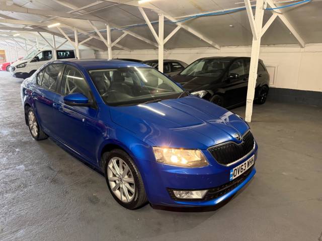 2013 Skoda Octavia 1.6 TDI Elegance Euro 5 (s/s) 5dr