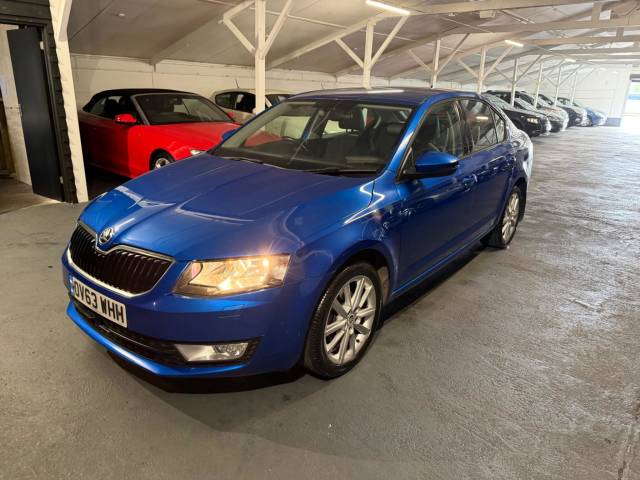 2013 Skoda Octavia 1.6 TDI Elegance Euro 5 (s/s) 5dr
