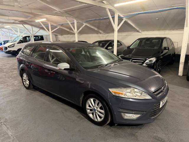 2011 Ford Mondeo 1.6 TDCi ECOnetic Zetec Euro 5 (s/s) 5dr