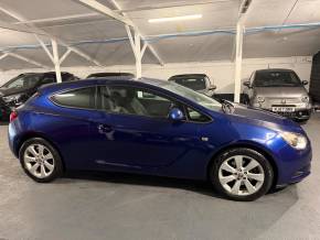 Vauxhall Astra GTC 2014 (64) at R James Motoring Chelmsford