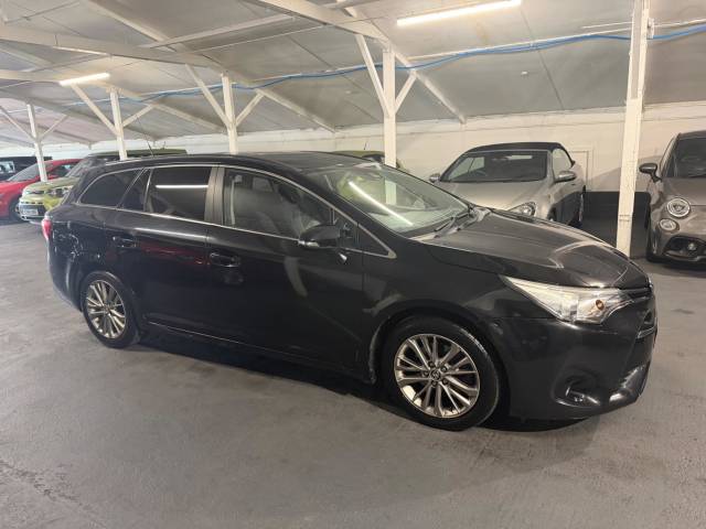 Toyota Avensis 2.0 D-4D Business Edition Touring Sports Euro 6 (s/s) 5dr Estate Diesel Black