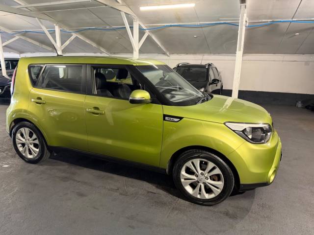 Kia Soul 1.6 CRDi Connect Plus Euro 5 5dr SUV Diesel Green