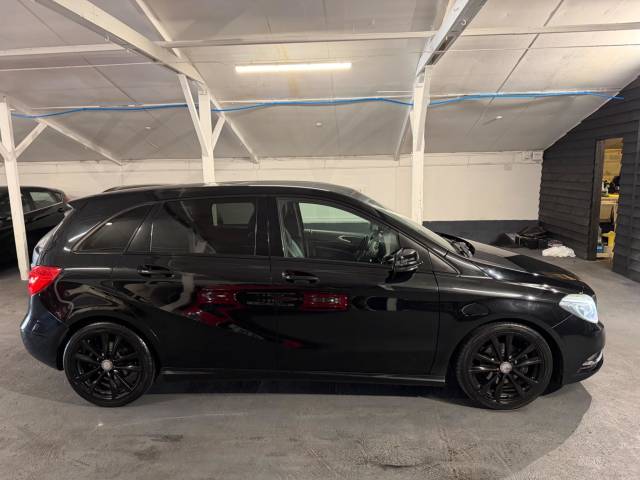 2014 Mercedes-Benz B Class 1.8 B200 CDI Sport 7G-DCT Euro 5 (s/s) 5dr