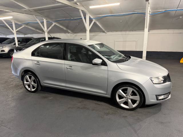 Skoda Rapid 1.4 TDI SE DSG Euro 6 (s/s) 5dr Hatchback Diesel