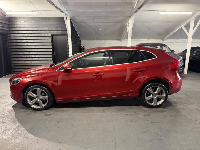 2016 Volvo V40 2.0 D2 SE Lux Euro 6 (s/s) 5dr