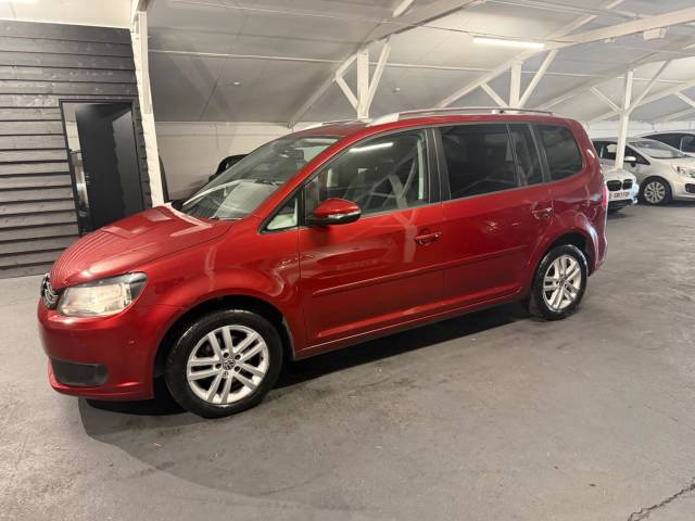 2014 Volkswagen Touran 1.6 TDI BlueMotion Tech SE DSG Euro 5 (s/s) 5dr